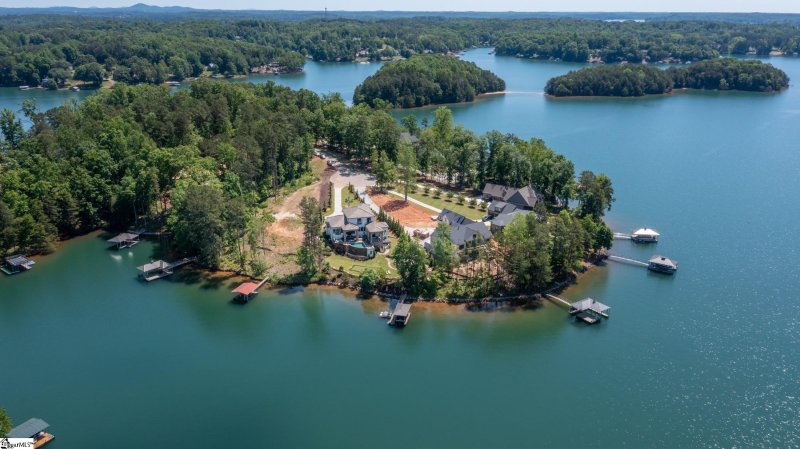 Property image 3 at 3022 Deep Water Way, West Union, SC 29696