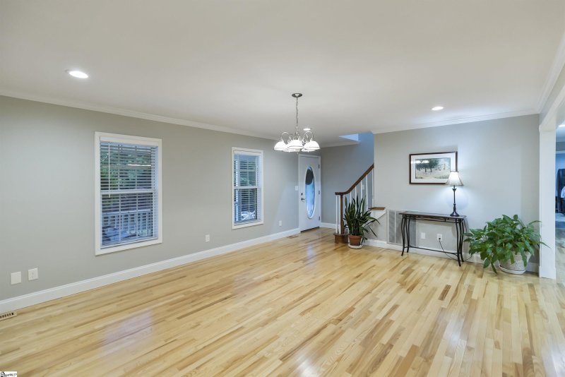 Property image 2 at 105 Windtree Lane, Piedmont, SC 29673