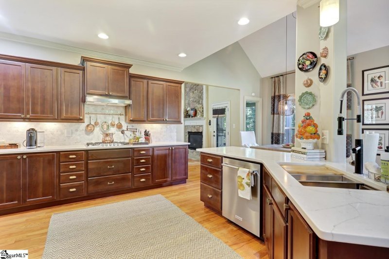 Property image 5 at 614 Garden Rose Court, Greer, SC 29651