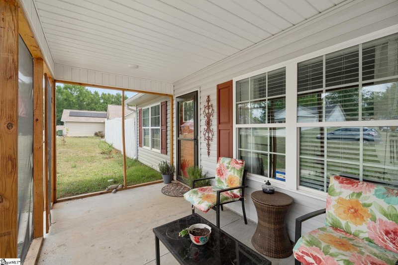 Property image 4 at 110 Turquoise Drive, Laurens, SC 29360