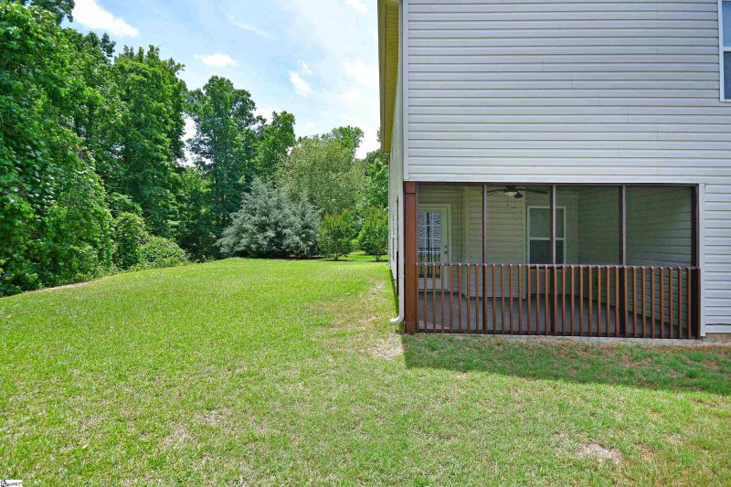 Property image 4 at 16 Milo Court, Simpsonville, SC 29680