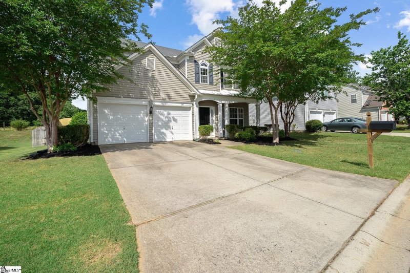 Property image 4 at 20 Braelock Court, Greenville, SC 29615