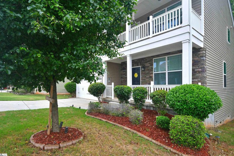 Property image 2 at 516 Riverdale Road, Simpsonville, SC 29680