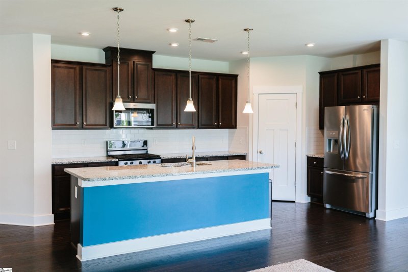 Property image 4 at 39 Larson Drive, Simpsonville, SC 29681