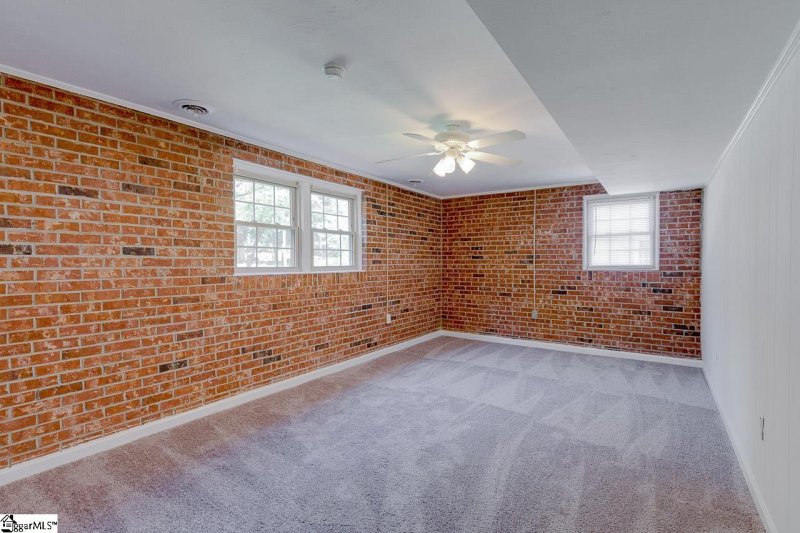 Property image 5 at 15 Holmsby Lane, Taylors, SC 29687