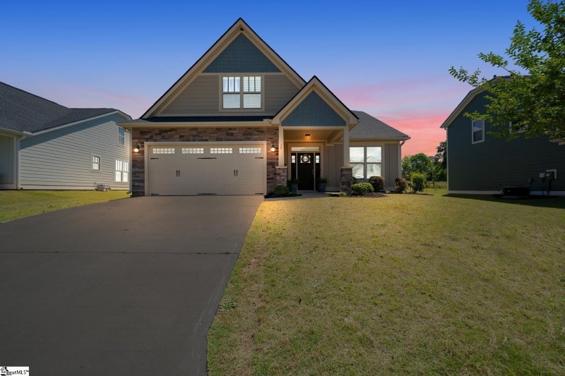 Property image 4 at 17 Bishop Lake Way, Taylors, SC 29687