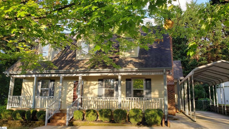 Property image 2 at 605 Creek Drive, Easley, SC 29642