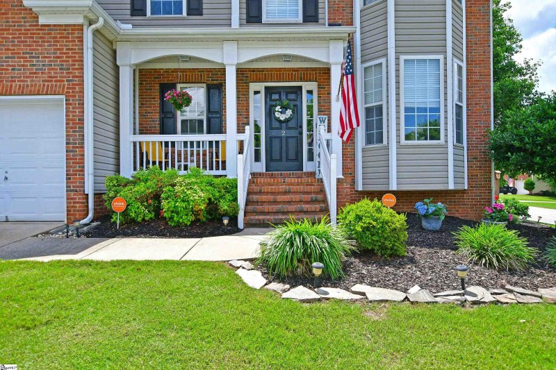 Property image 4 at 2 E Sundance Drive, Easley, SC 29642