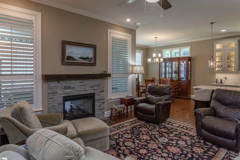 Property image 4 at 682 Ponden Drive, Greer, SC 29650