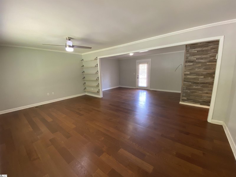 Property image 3 at 100 Rowan Street, Mauldin, SC 29662