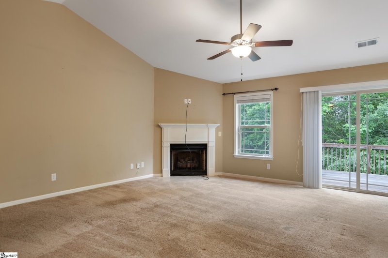 Property image 3 at 6 Blue Heron Circle, Simpsonville, SC 29680