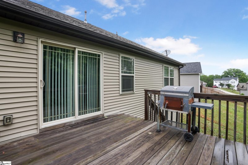 Property image 5 at 6 Blue Heron Circle, Simpsonville, SC 29680