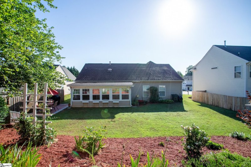Property image 4 at 312 Yellow Rose Court, Greer, SC 29651