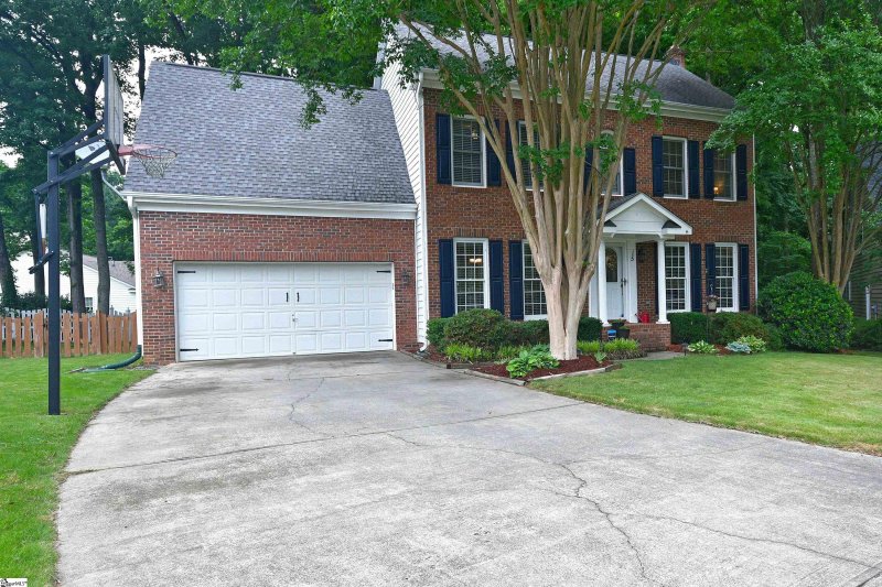 Property image 2 at 15 Golden Oak Court, Simpsonville, SC 29681