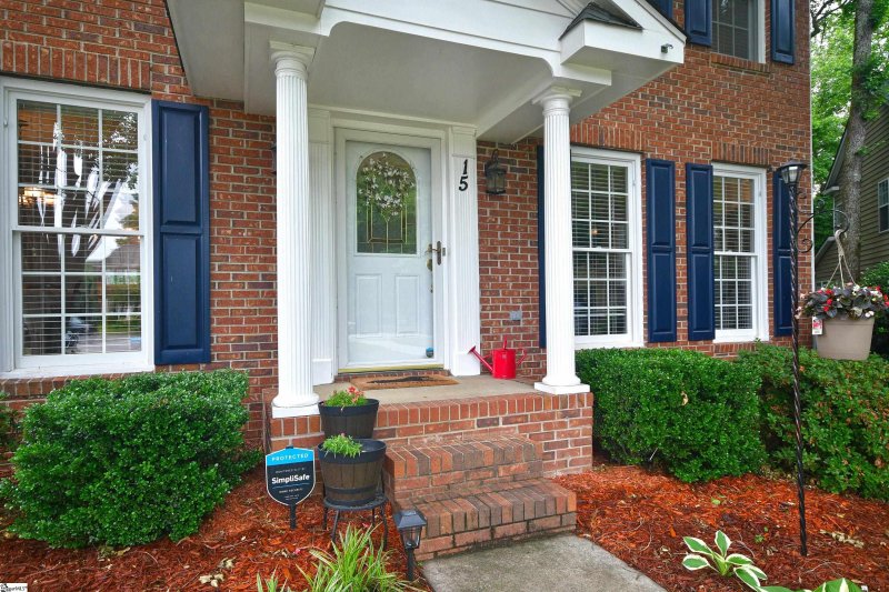 Property image 3 at 15 Golden Oak Court, Simpsonville, SC 29681