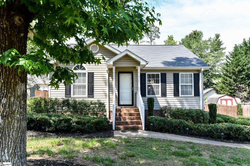 Property image 2 at 603 Habersham Lane, Easley, SC 29642