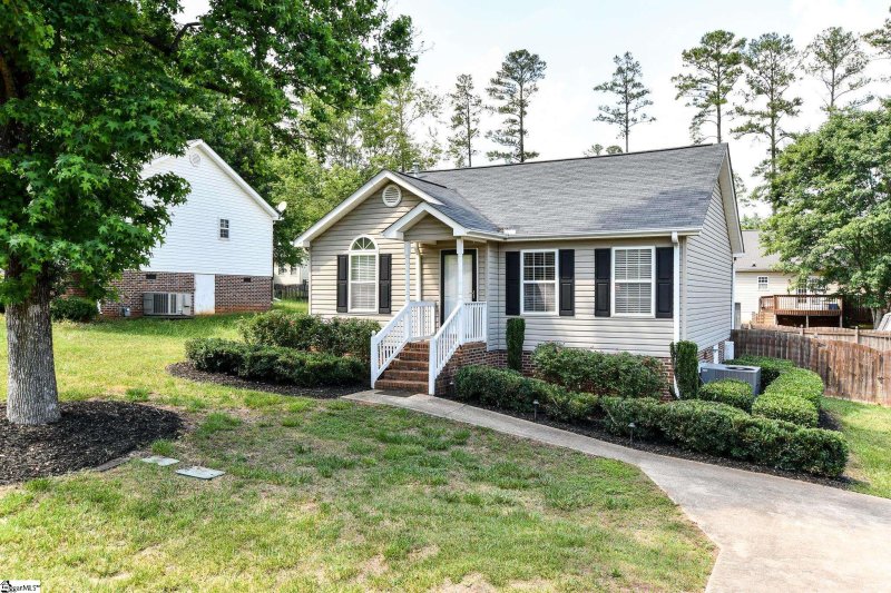 Property image 4 at 603 Habersham Lane, Easley, SC 29642