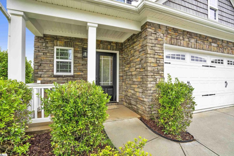 Property image 2 at 201 Riverdale Road, Simpsonville, SC 29680