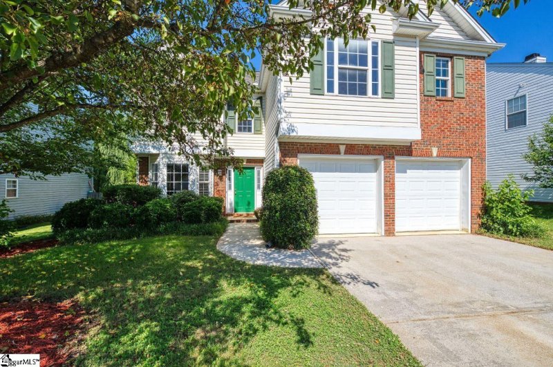 Property image 2 at 109 Ashby Cross Court, Greer, SC 29651