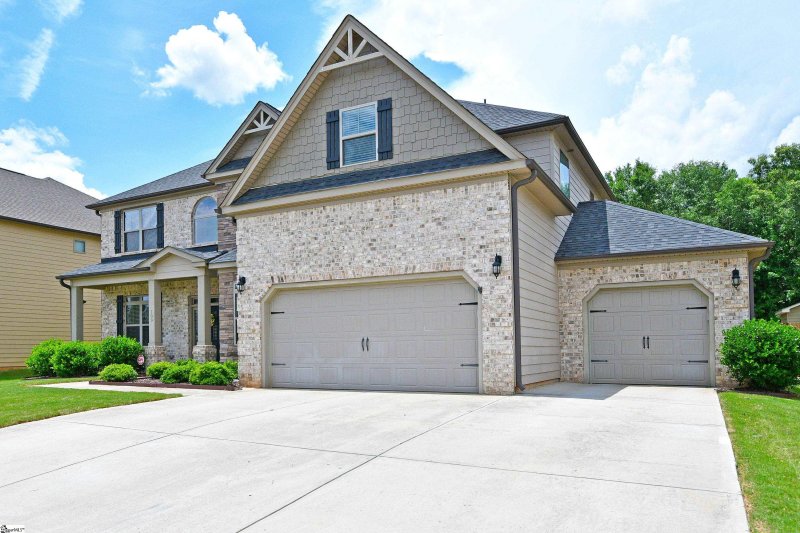 Property image 2 at 109 Ashcroft Lane, Simpsonville, SC 29681