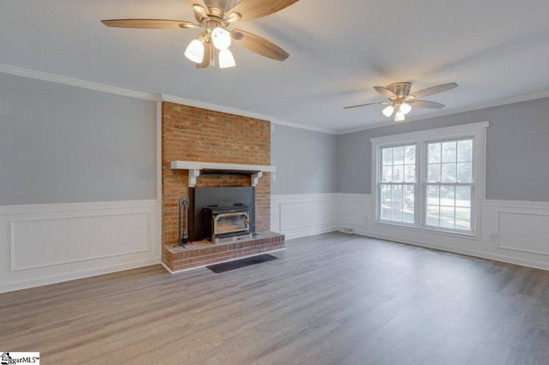 Property image 4 at 203 Sugarberry Drive, Greenville, SC 29615