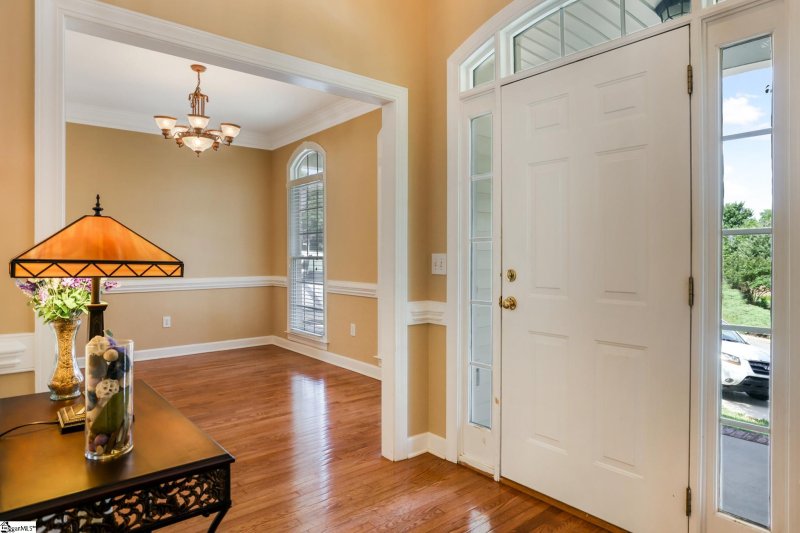 Property image 3 at 110 Richglen Way, Greer, SC 29650