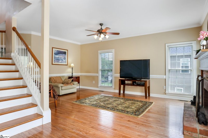 Property image 5 at 110 Richglen Way, Greer, SC 29650