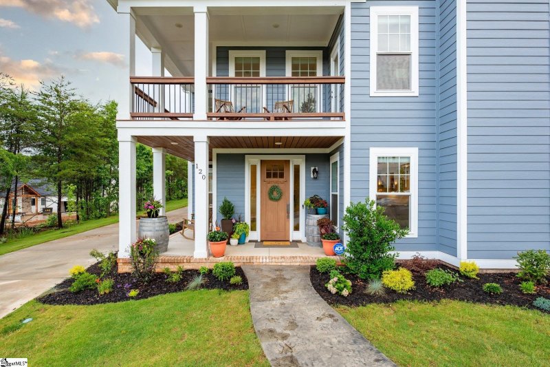 Property image 2 at 120 Pinelands Place, Travelers Rest, SC 29690