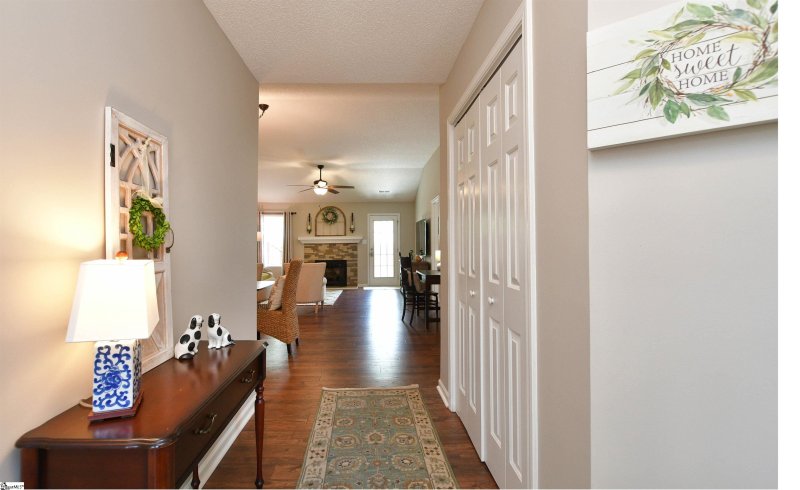 Property image 4 at 202 Woodruff Park Lane, Simpsonville, SC 29681