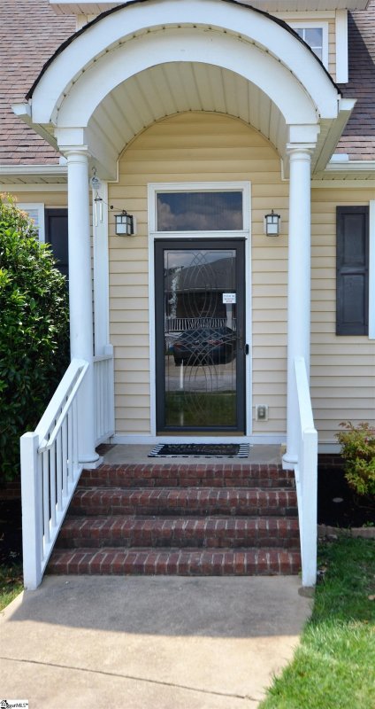 Property image 2 at 103 Summerlea Lane, Greer, SC 29651