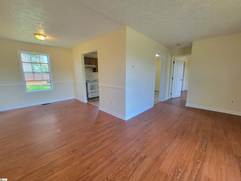 Property image 4 at 221 A Street, Greenville, SC 29609