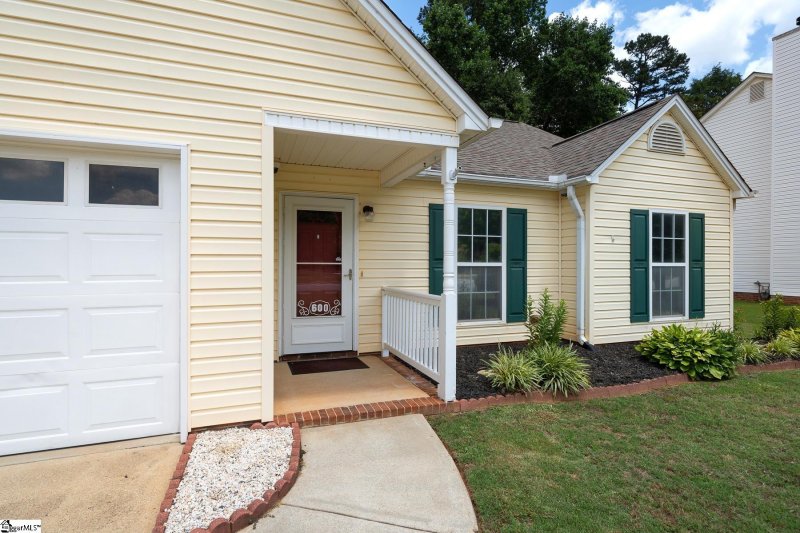 Property image 3 at 600 Bramford Way, Simpsonville, SC 29680