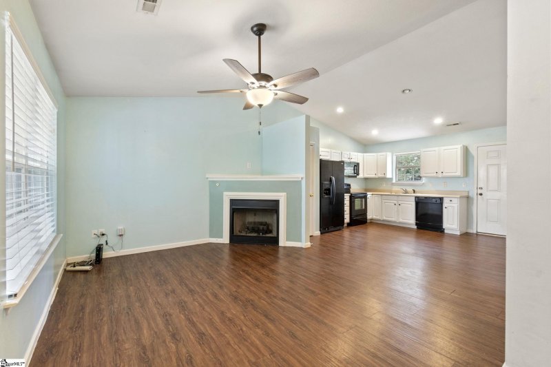 Property image 3 at 4 Yukon Drive, Greenville, SC 29605