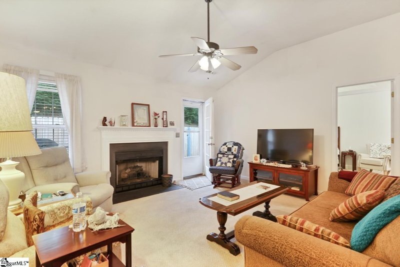 Property image 2 at 11 Enoree  View Drive, Greer, SC 29650