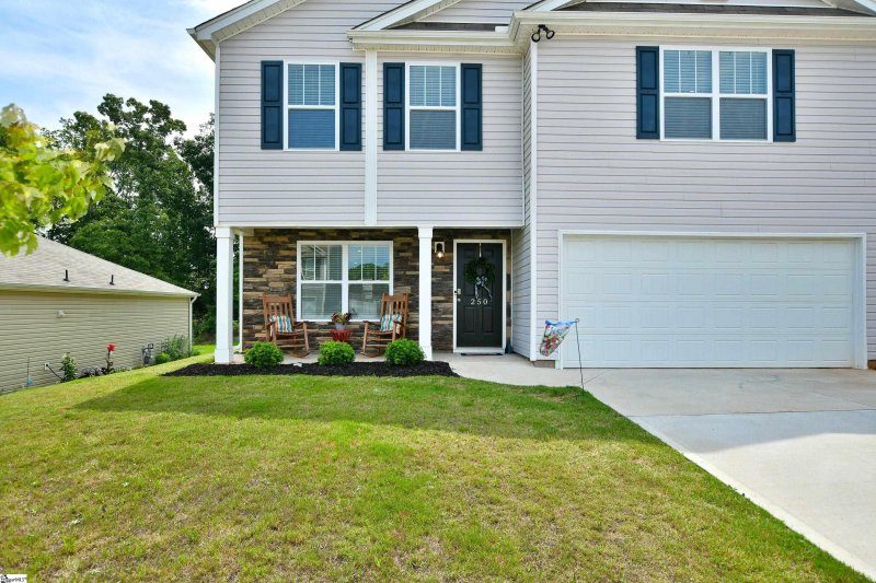 Property image 3 at 250 Hillendale Way, Pelzer, SC 29669