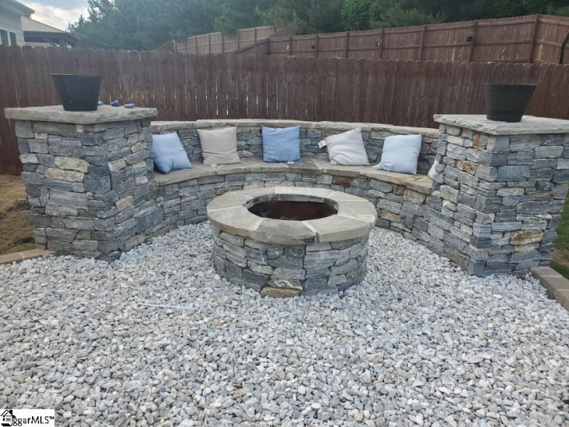 Property image 4 at 108 Belshire Drive, Greer, SC 29650