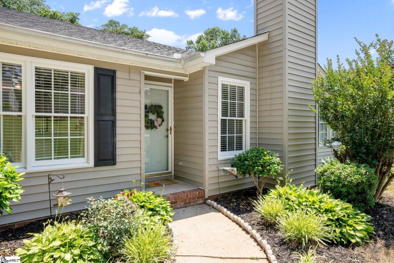 Property image 4 at 1007 Havelock Drive, Taylors, SC 29687
