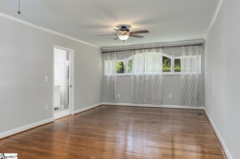 Property image 4 at 4 STRAND Court, Taylors, SC 29687