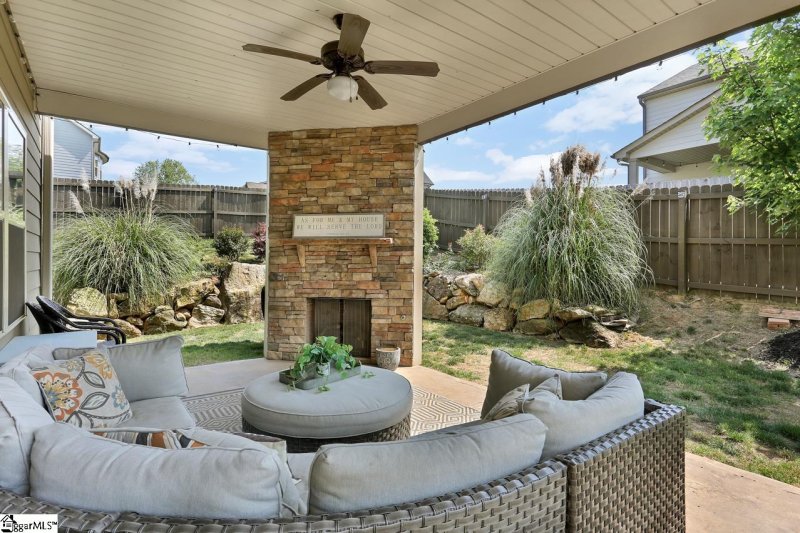 Property image 4 at 101 Sea Harbour Way, Simpsonville, SC 29681