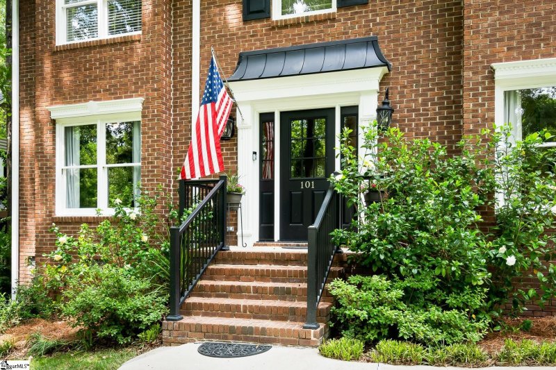 Property image 4 at 101 W Hackney Road, Greer, SC 29650