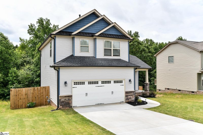 Property image 2 at 22 Kendals Lane, Fountain Inn, SC 29644