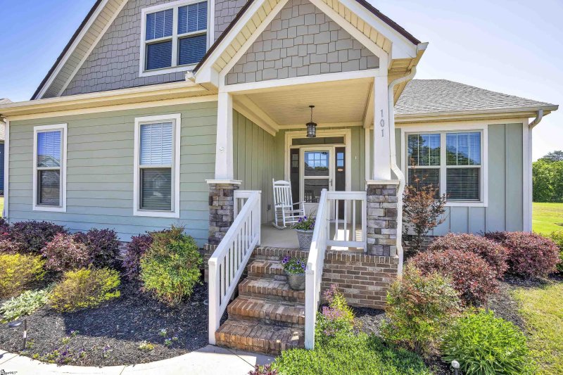 Property image 4 at 101 Timbertrail Way, Travelers Rest, SC 29690