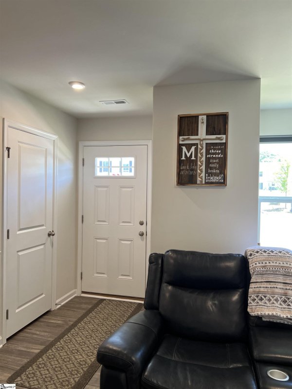 Property image 2 at 513 Hampton Townes Drive, Greenville, SC 29617