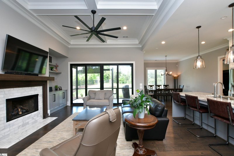 Property image 4 at 318 Braxton Meadow Drive, Simpsonville, SC 29681
