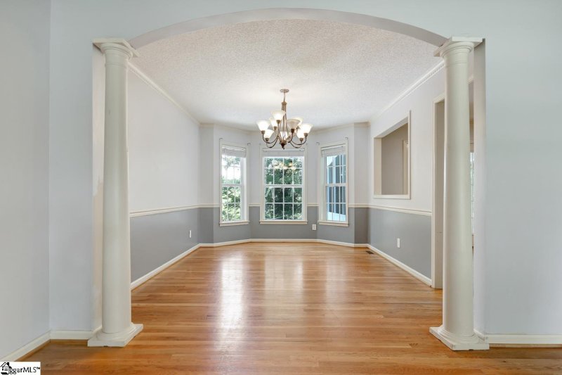 Property image 3 at 407 Foxfire Drive, Simpsonville, SC 29680