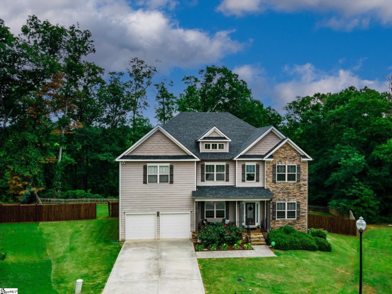 118 Jones Creek Circle