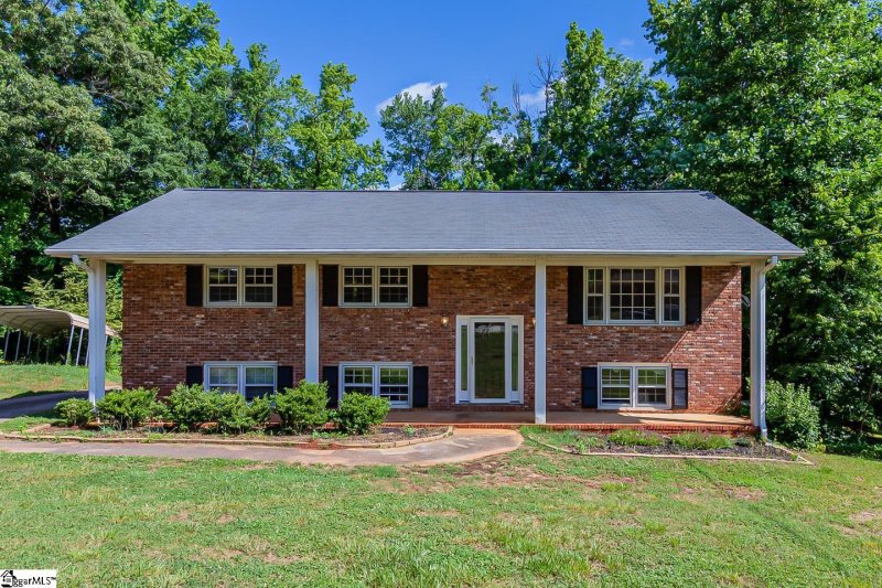 111 Konnarock Circle