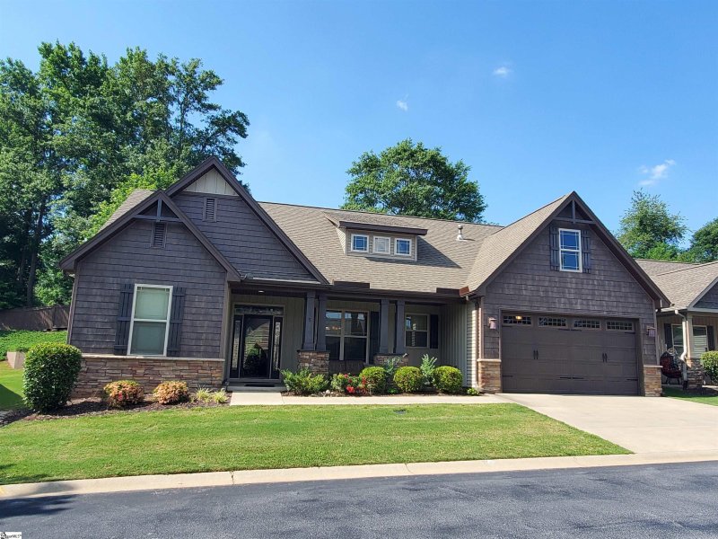 Property image 3 at 5 Runamo Way, Taylors, SC 29687