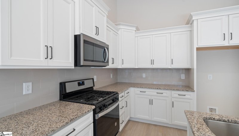 Property image 2 at 1189 Cobbler Lane, Boiling Springs, SC 29316