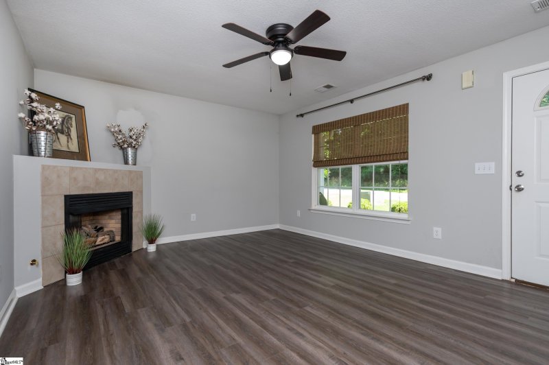 Property image 5 at 26 Misty Dawn Court, Greer, SC 29651